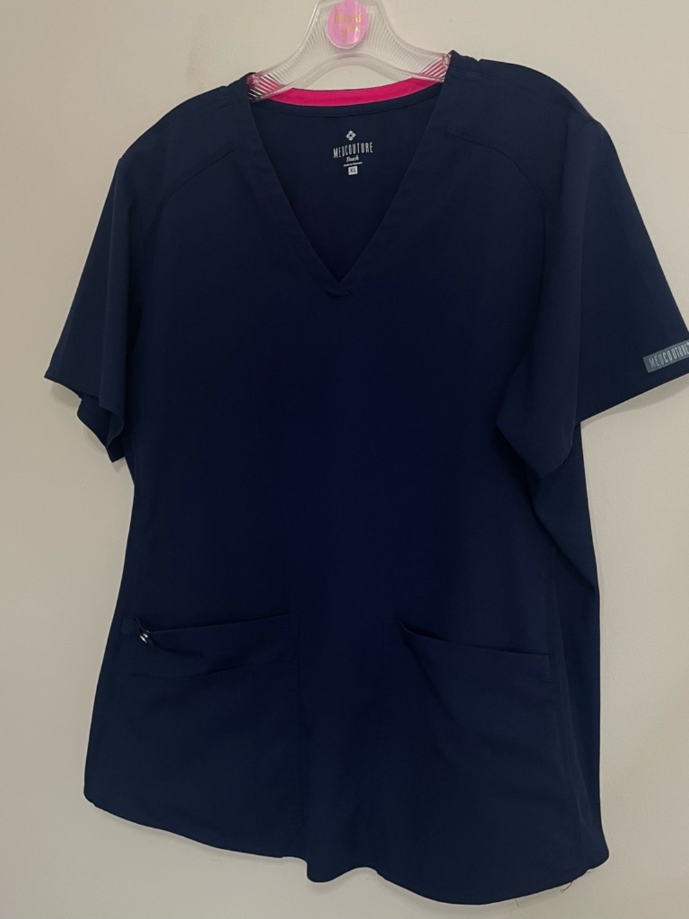 Med Couture Navy V-Neck Scrub Touch‎ Top- Size XL - Medical Staff